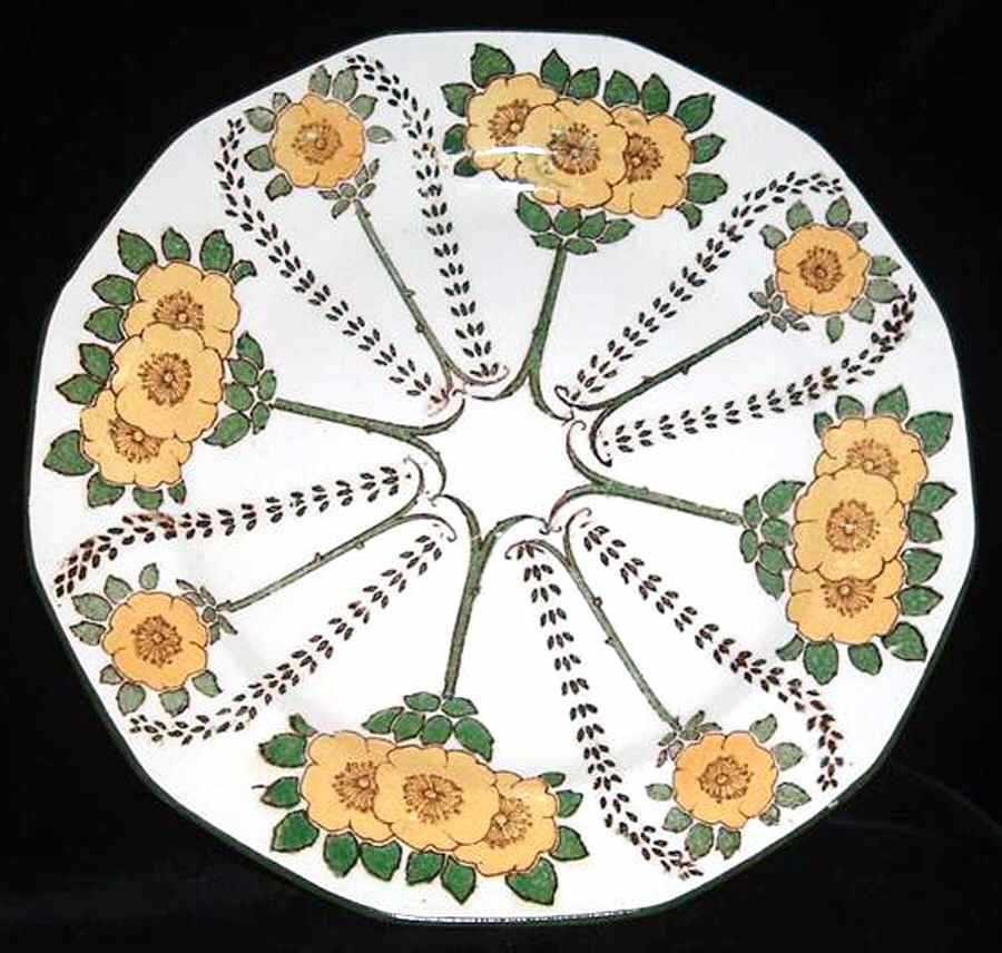 D3062 Dinner Plate by Royal Doulton-1