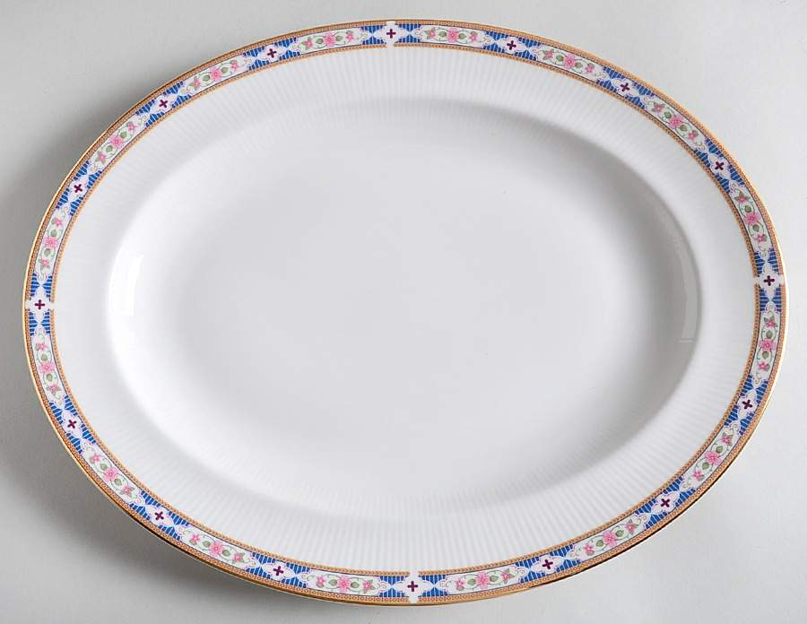 Hyde Park 13" Oval Serving Platter by Royal Albert-1