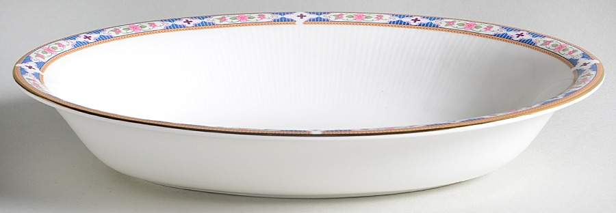 Hyde Park 10" Oval Vegetable Bowl by Royal Albert-1