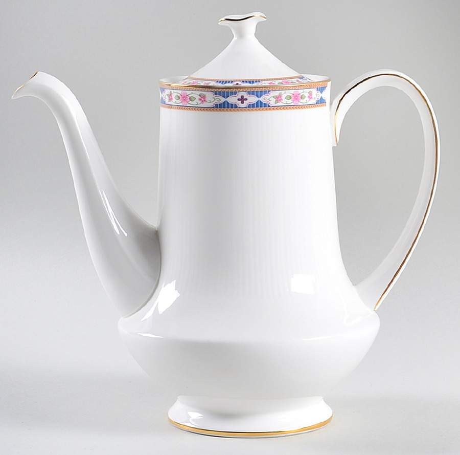 Hyde Park Coffee Pot & Lid by Royal Albert-1