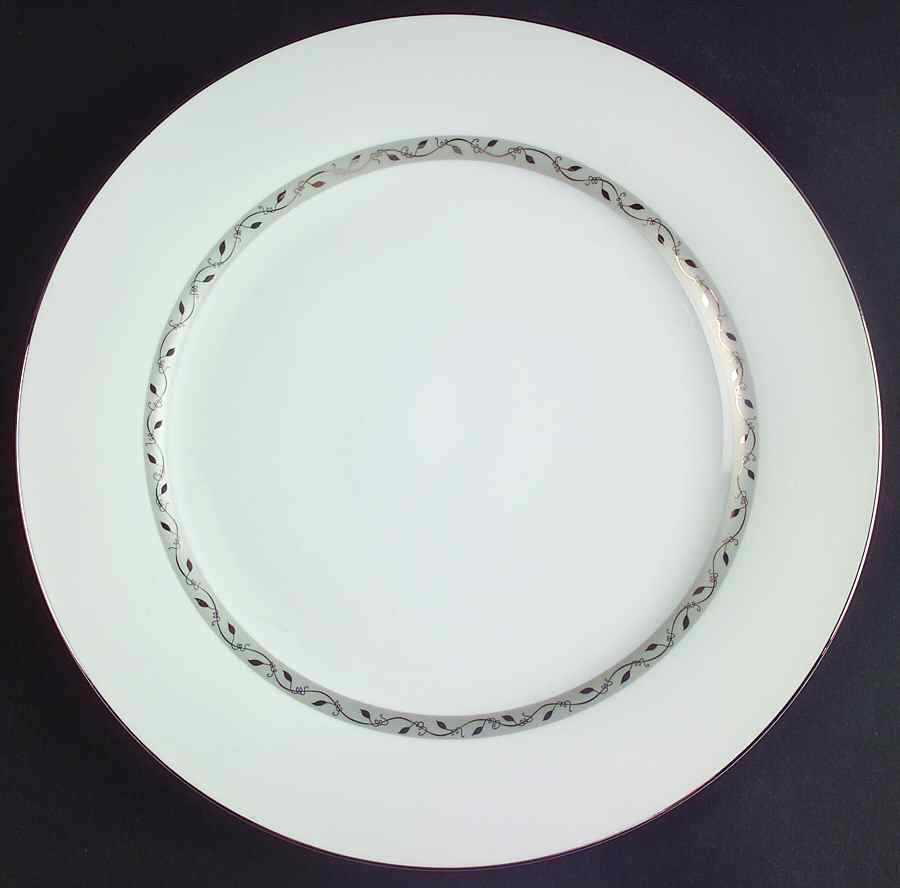 Vineyard Platinum Dinner Plate by Retroneu-1
