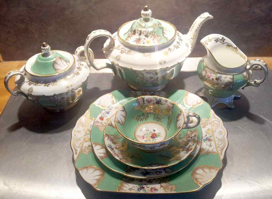 7226 Teapot & Lid by Samuel Radford-1