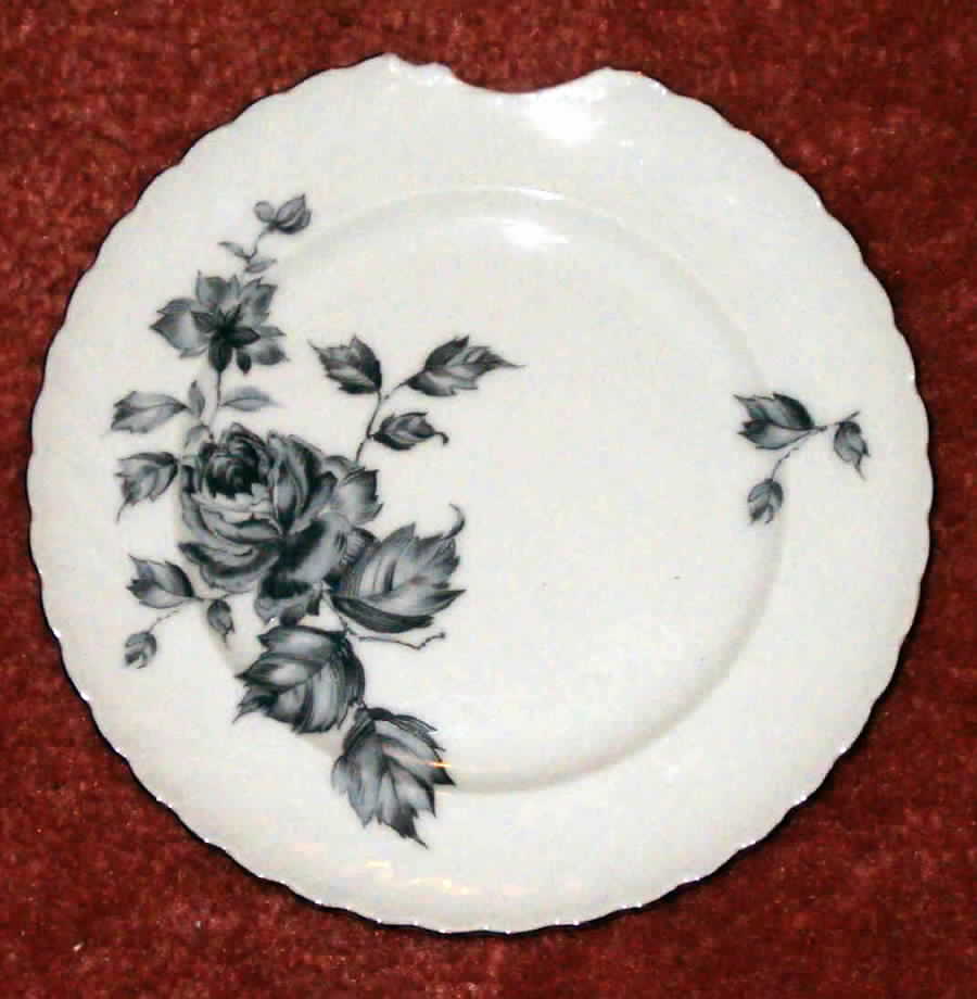 ROT207 Bread & Butter Plate by Royal Tettau-1