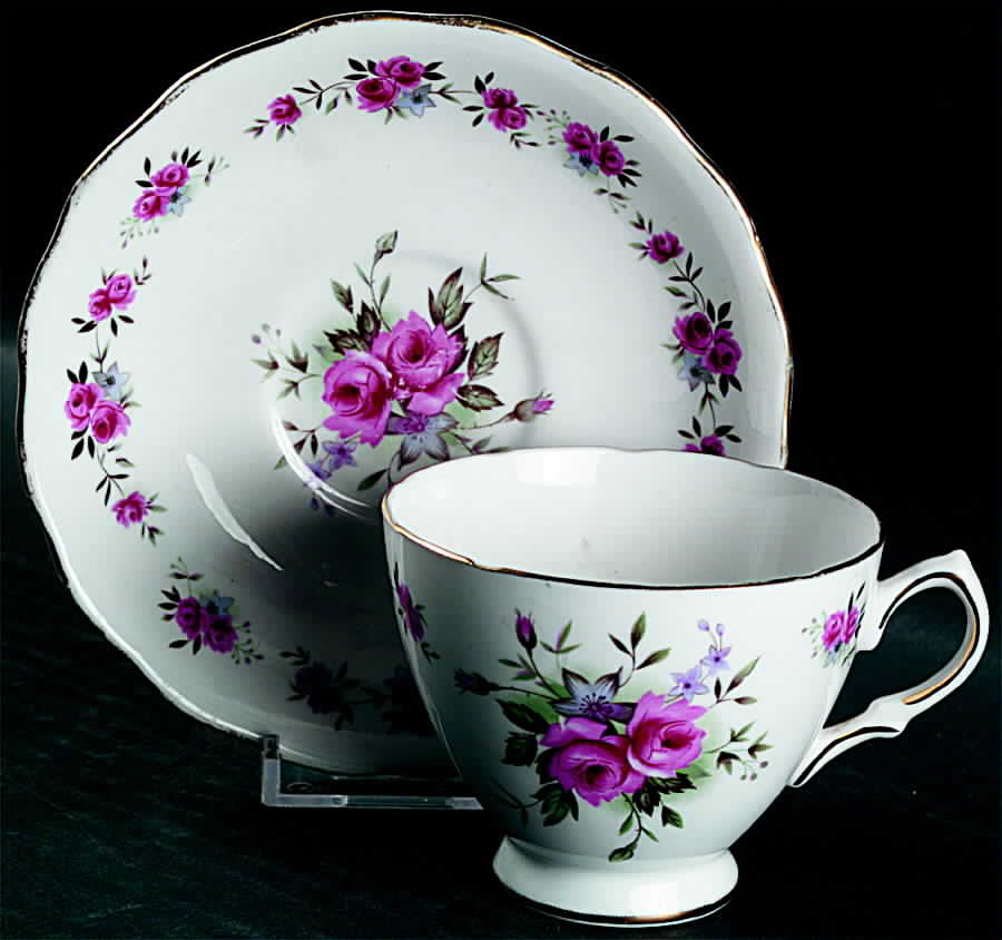 8186 Footed Cup & Saucer Set by Royal Vale-1