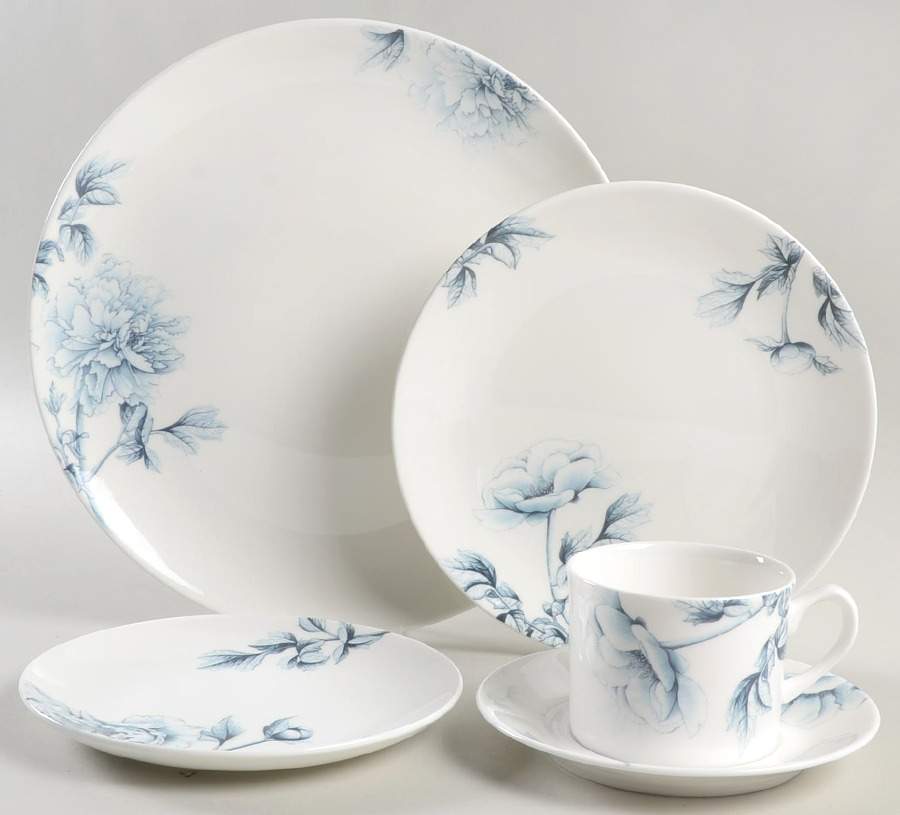 Blue Peony (Bone) 5 Piece Place Setting by Royal Worcester-1