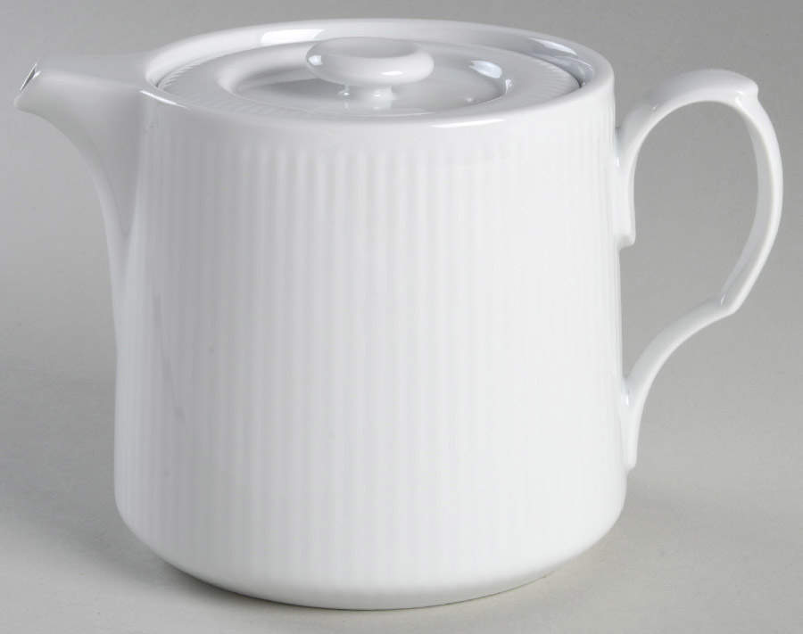 White Plain Small Teapot & Lid by Royal Copenhagen-1