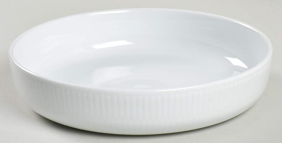 White Plain 7" Round Baker by Royal Copenhagen-1