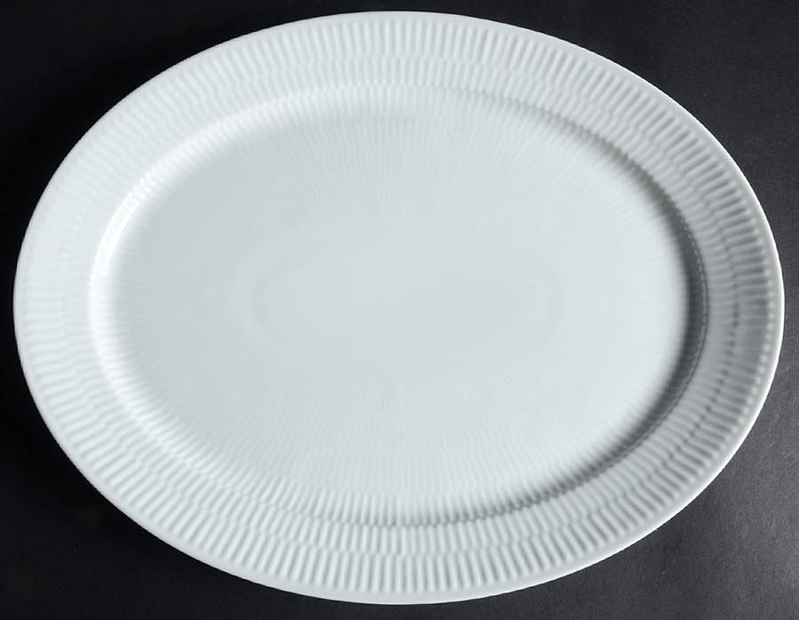 White Plain 13" Oval Serving Platter by Royal Copenhagen-1