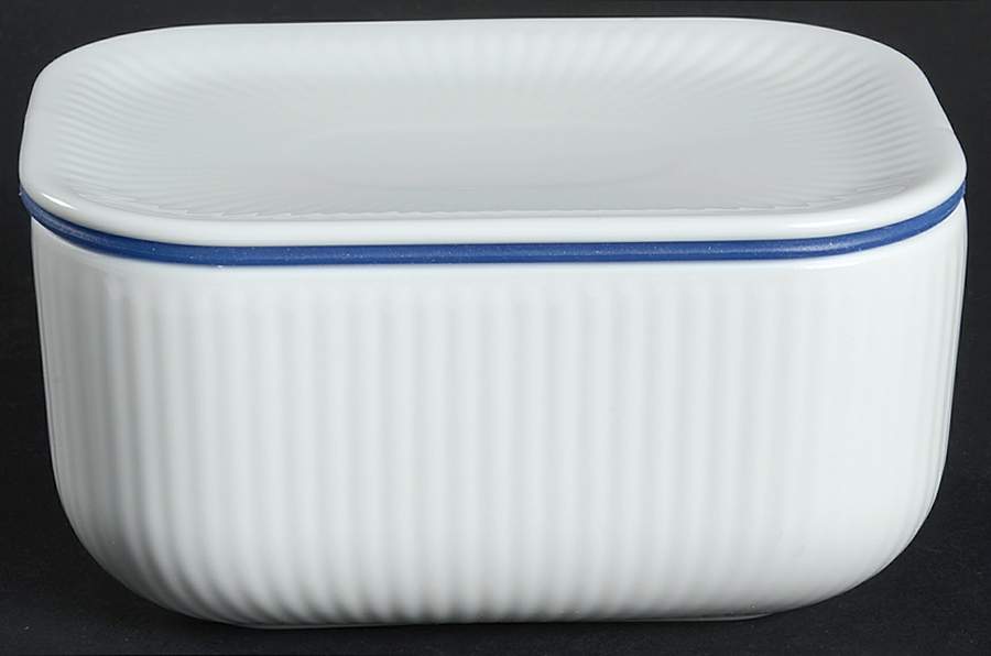 White Plain Butter Box & Lid by Royal Copenhagen-1