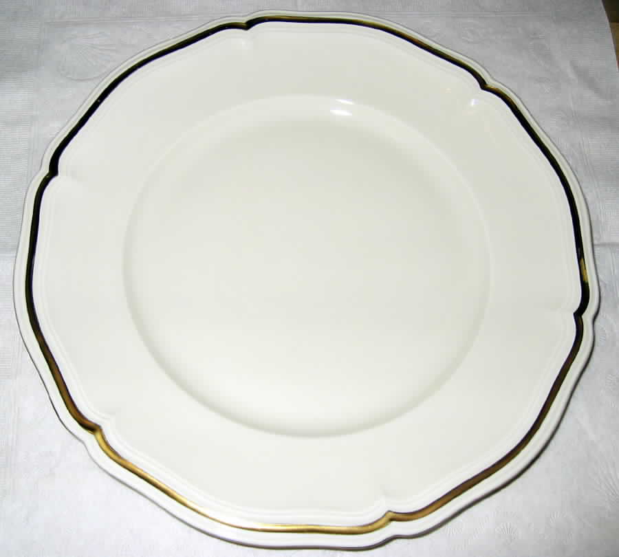R1387 Dinner Plate by Rosenthal - Continental-1