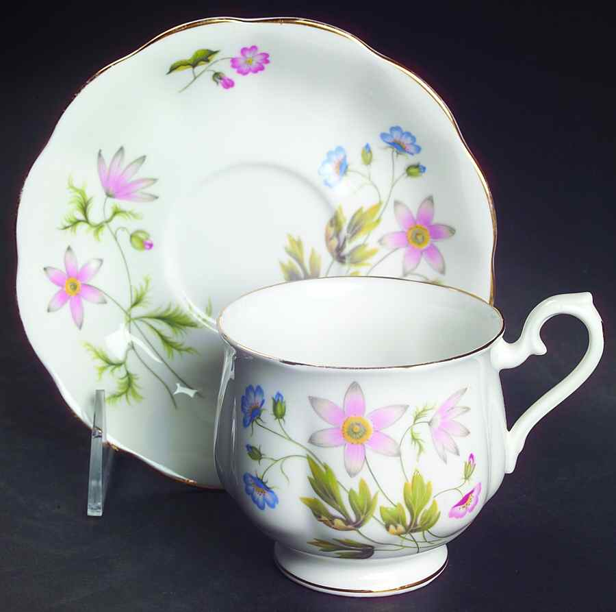Wild Anemone (Scalloped) Footed Cup & Saucer Set by Richmond (England)-1