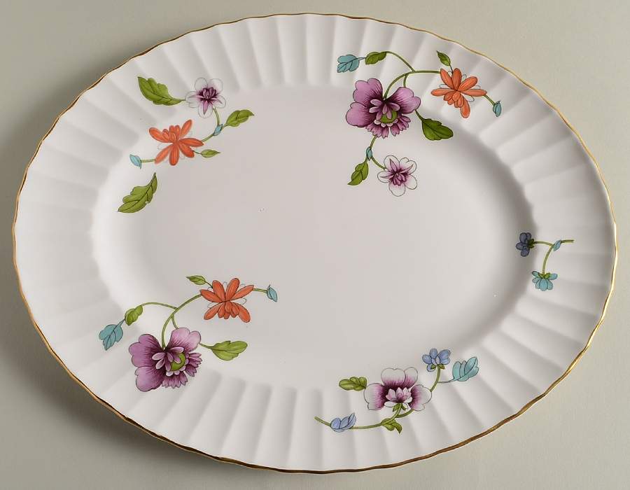 Astley (Fluted) 13" Oval Serving Platter by Royal Worcester-1
