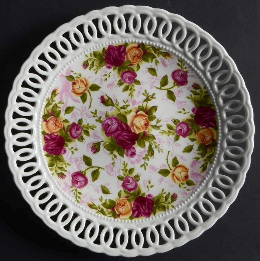 Old Country Roses Pierced (Giftware) 9" Pierced Plate by Royal Albert-1