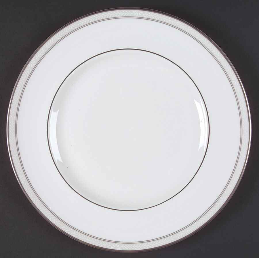 Anthea Dinner Plate by Royal Doulton-1
