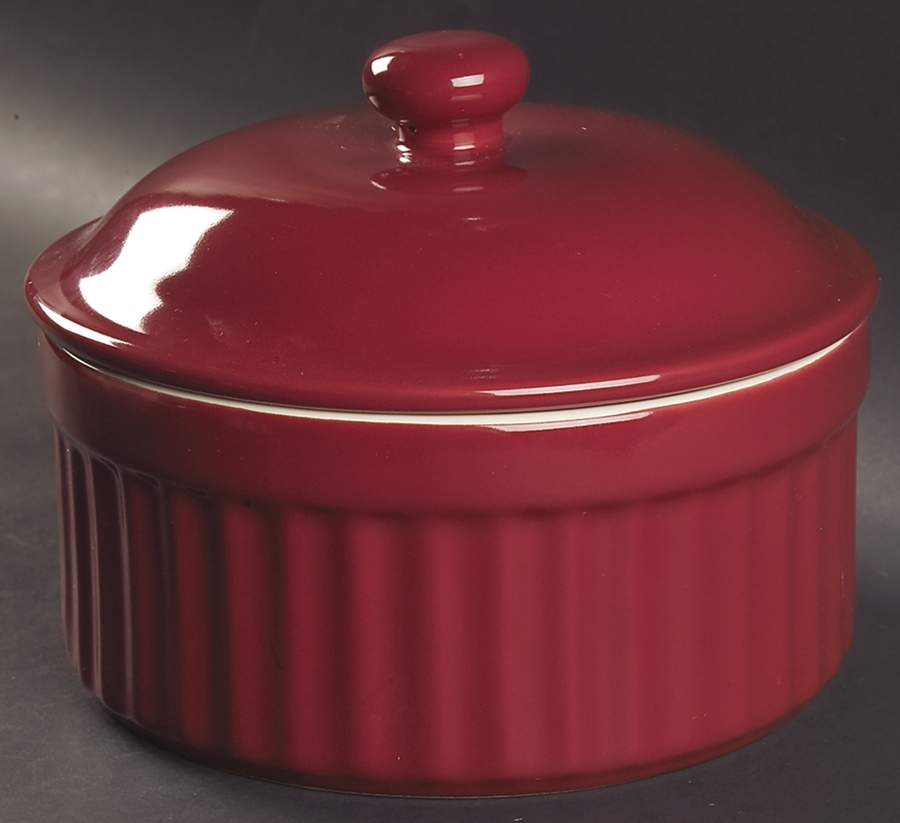 Chanticlair 2 Qt Round Covered Casserole by Royal Doulton-1