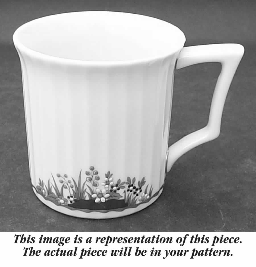 Hollyberry (No Enamel) Mug by Lenox-1
