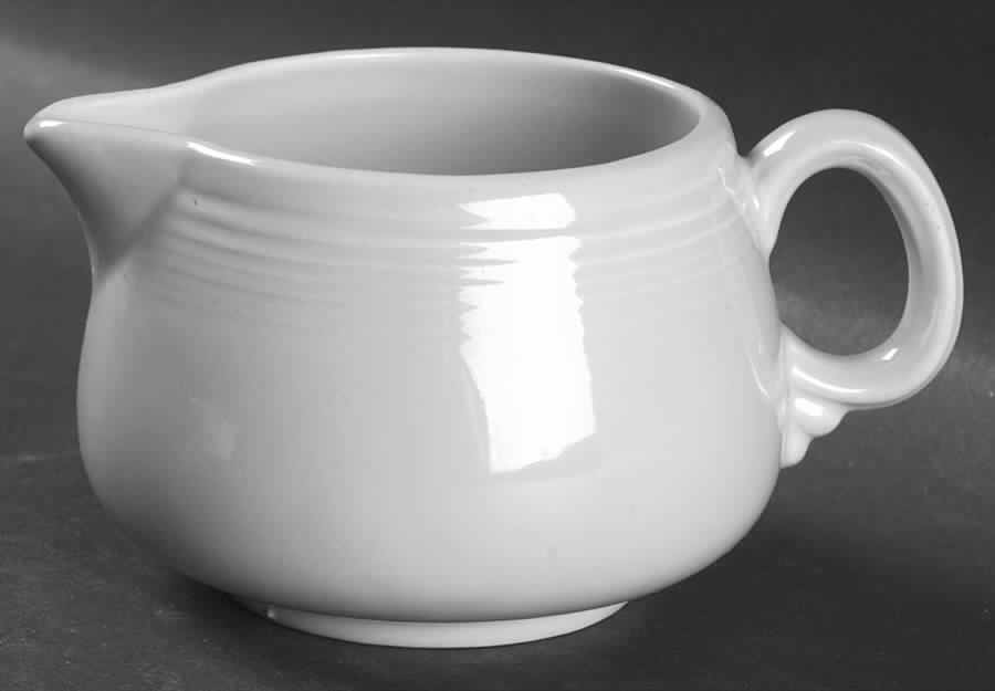 Fiesta Diner Scarlet Individual Creamer by Homer Laughlin -1