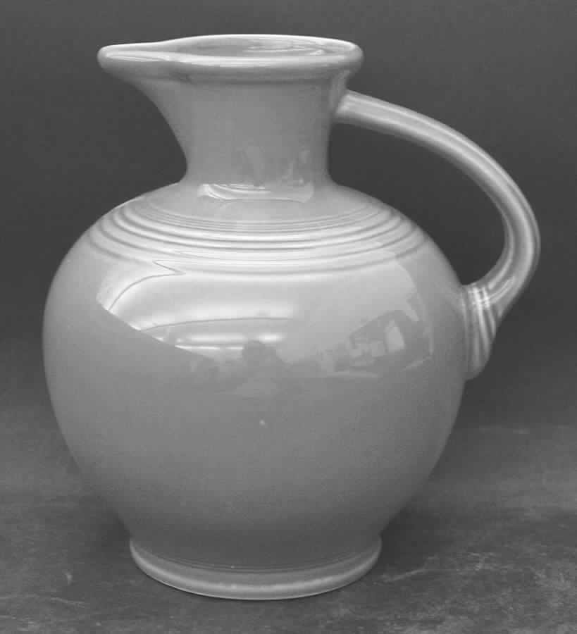 Fiesta Diner Scarlet Open Carafe by Homer Laughlin -1