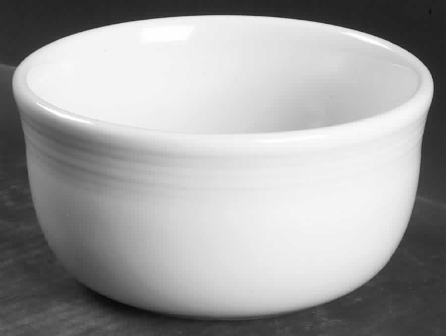 Fiesta Diner Scarlet Gusto Bowl by Homer Laughlin -1
