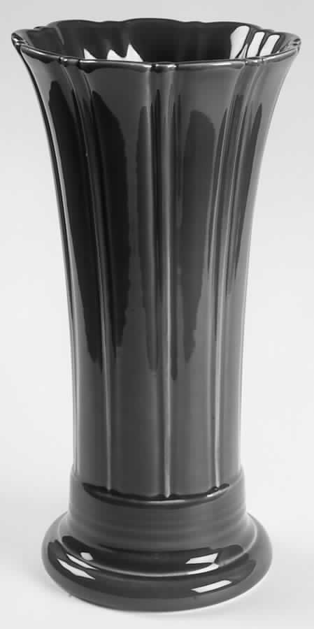 Fiesta Diner Scarlet 9" Flared Vase by Homer Laughlin -1