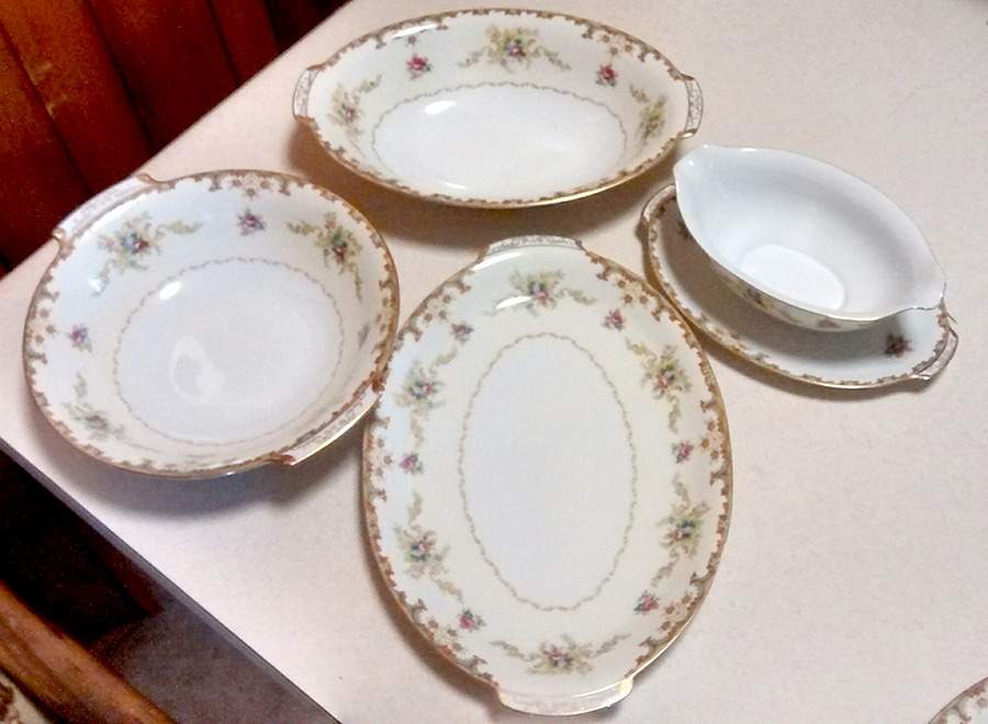 Reg18 14" Oval Serving Platter by Regal (Japan)-1