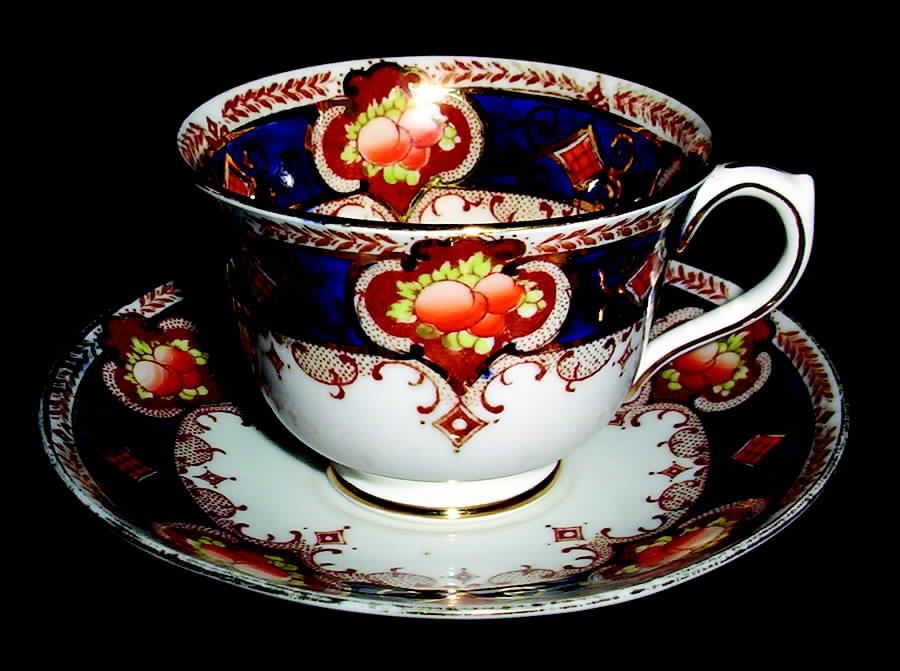 6178 Footed Cup & Saucer Set by Royal Albert-1
