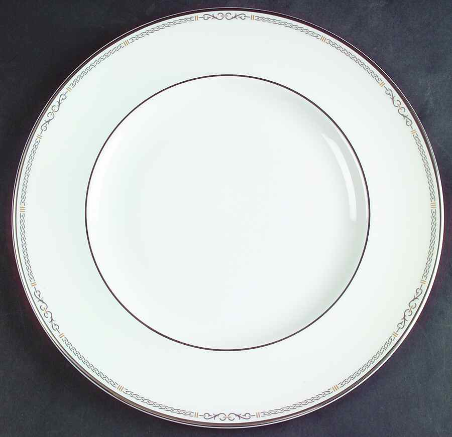 Ashleigh Dinner Plate by Royal Doulton-1