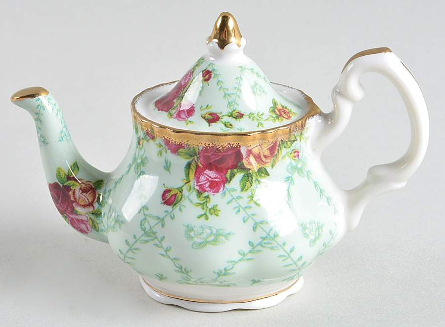 Peppermint Damask Teapot Ornament by Royal Albert-1
