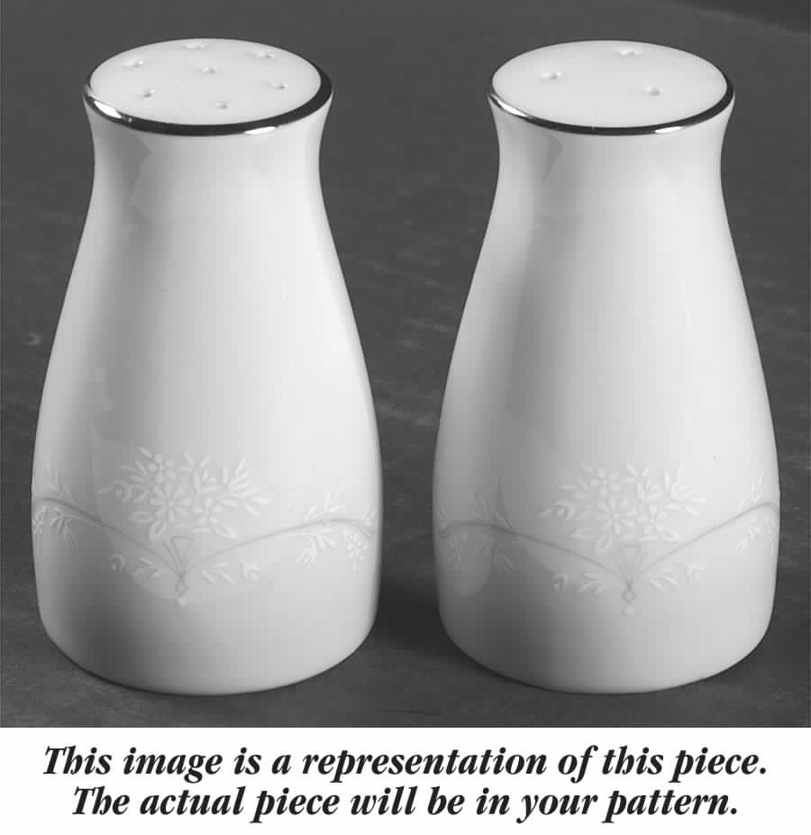 Belda Salt & Pepper Set by Noritake-1