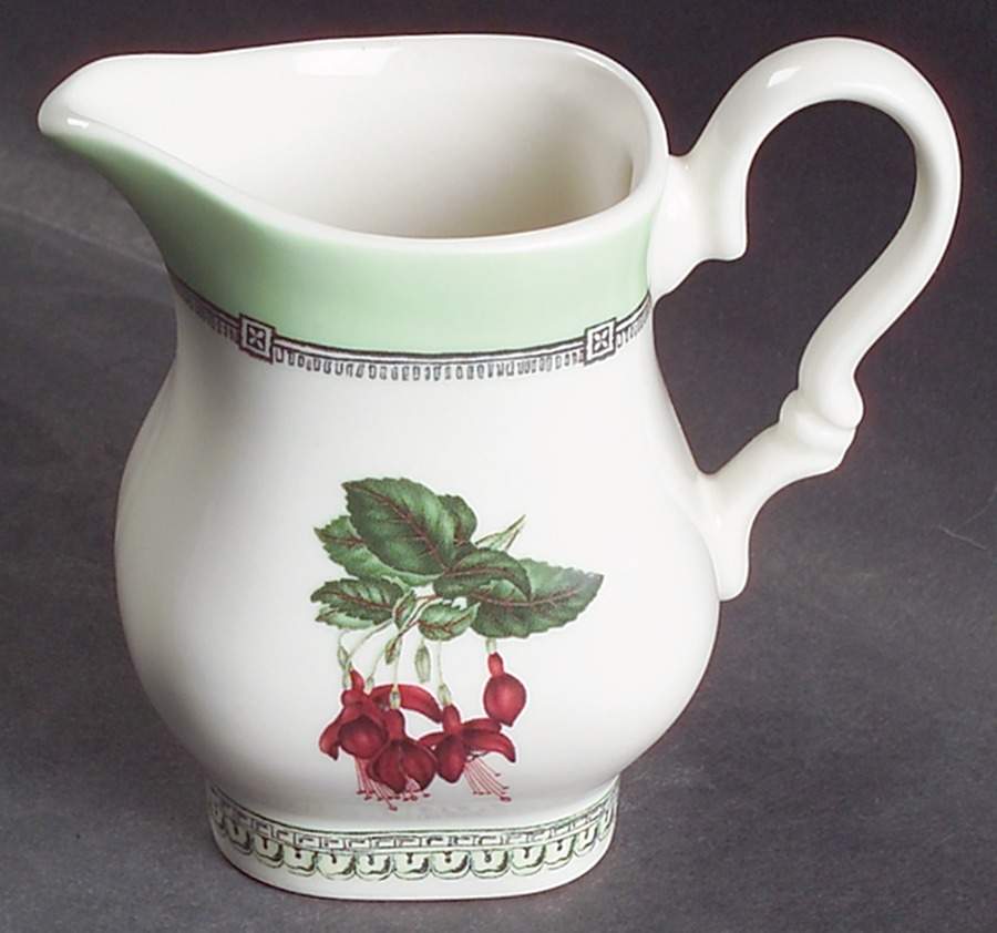 Applebee Collection Creamer by Royal Horticultural-1