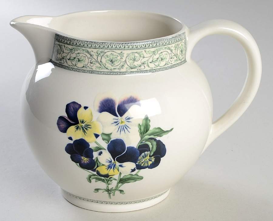 Applebee Collection 32 Oz Pitcher by Royal Horticultural-1