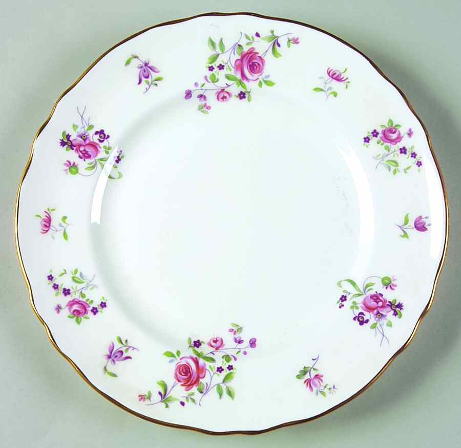 ROV7 (SCALLOPED) Salad Plate by Royal Victoria-1