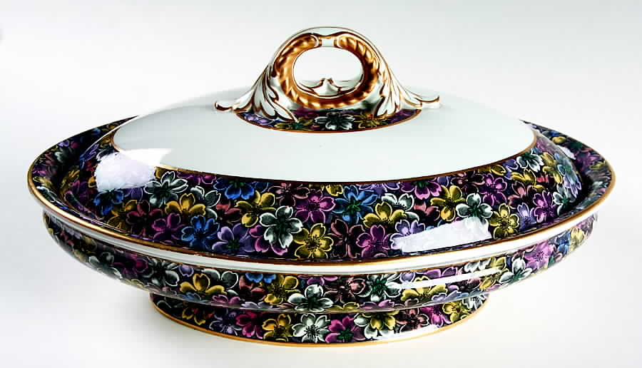 B462 Oval Covered Vegetable by Tiffany-1