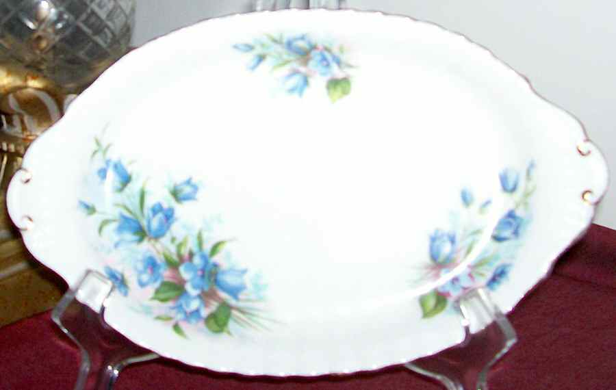 ROA135 Tray for Mini Creamer & Open Sugar by Royal Albert-1