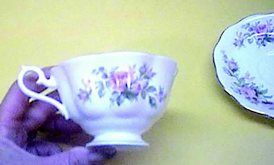 ROA138 Footed Cup by Royal Albert-1