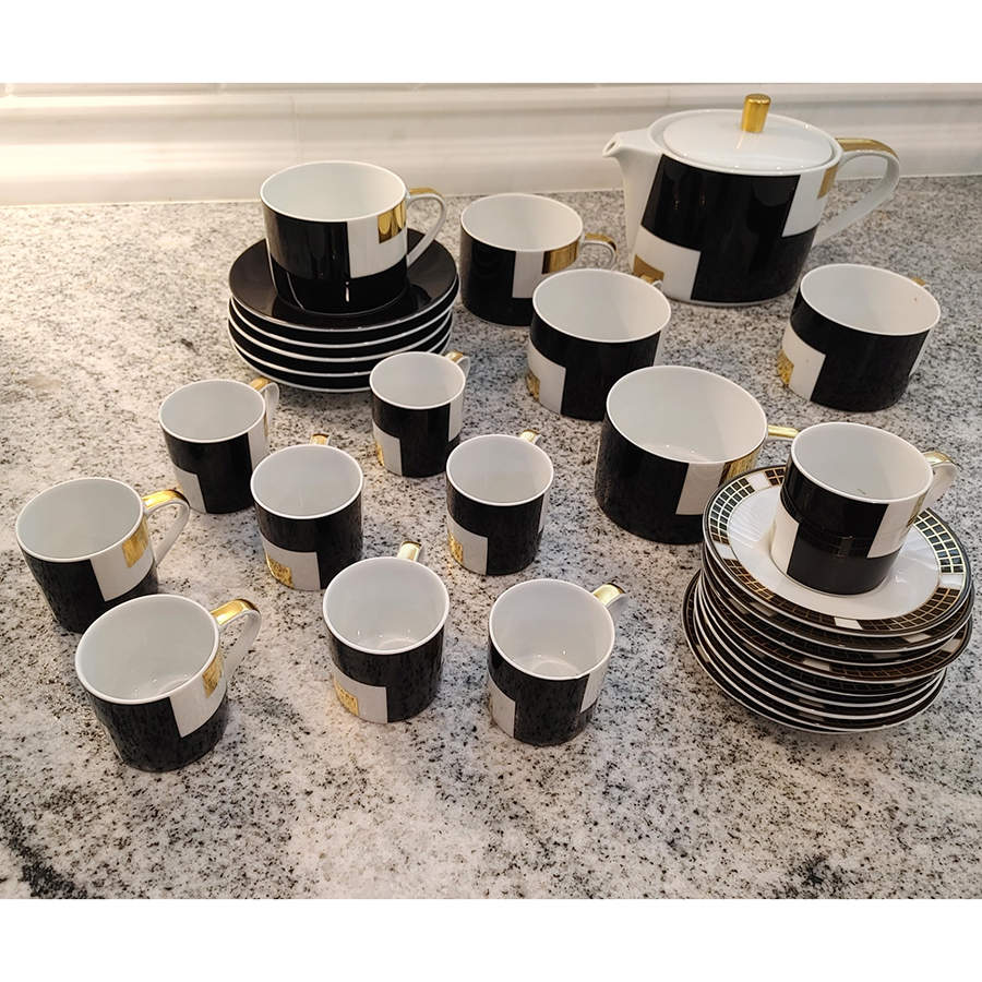 Geometrica Black Teapot & Lid by Rosenthal - Continental-1
