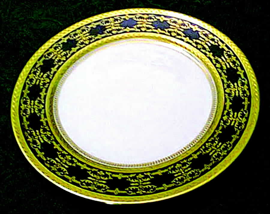 L4313 Dinner Plate by Royal Cauldon-1