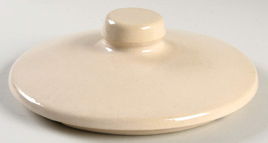 Williamsburg Lid for 2 Qt Round Covered Casserole by Robinson - Ransbottom-1