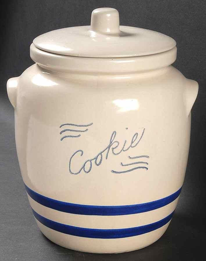 Williamsburg Cookie Jar & Lid by Robinson - Ransbottom-1