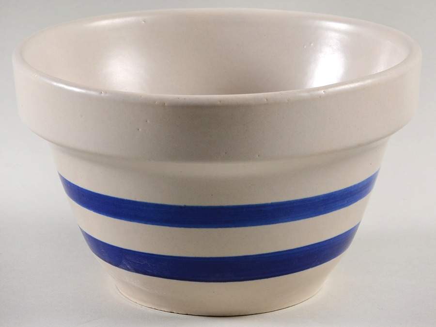 Williamsburg 7" Mixing Bowl by Robinson - Ransbottom-1