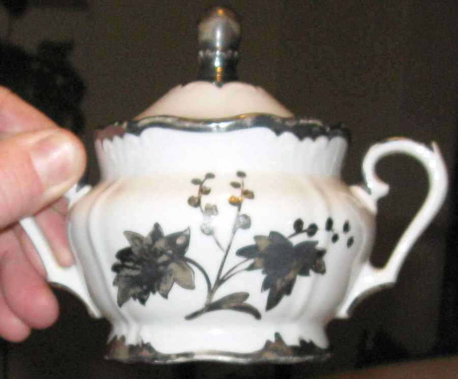 RUW6 Sugar Bowl & Lid by Rudolf Wachter-1