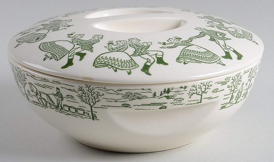 Wayne County Round Covered Vegetable by Royal (USA)-1