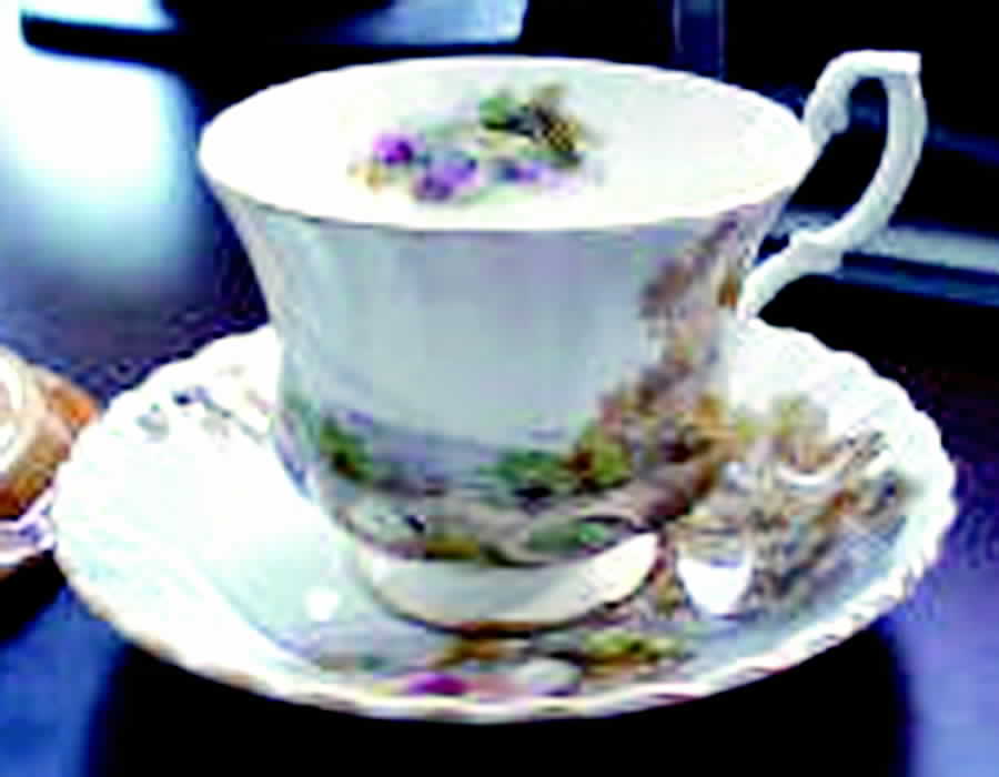 ROA148 Footed Cup & Saucer Set by Royal Albert-1