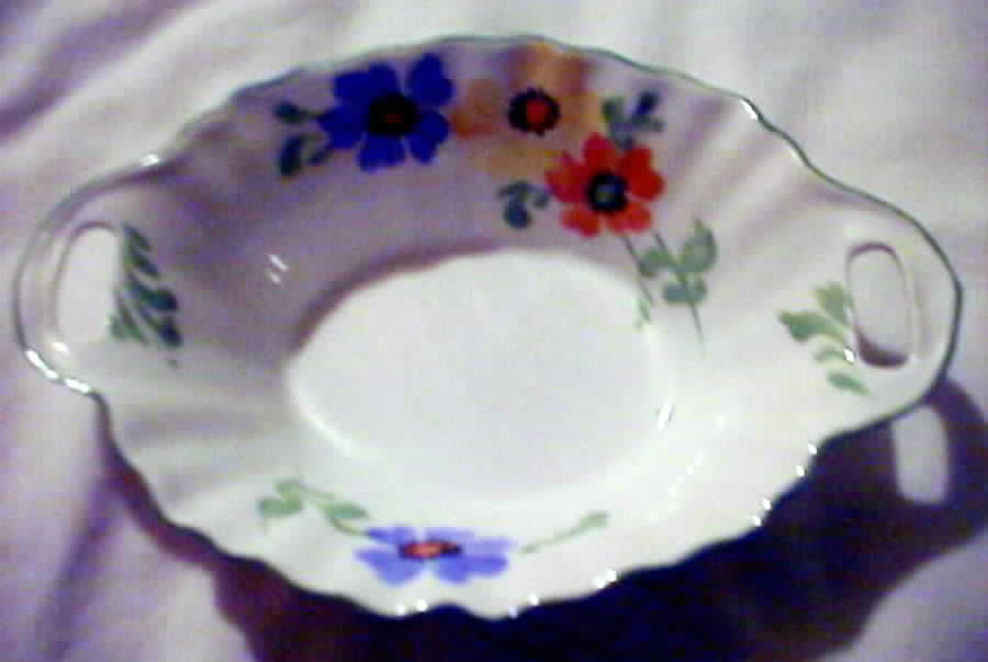 2703 Oval Sweet Meat Dish by Royal Albert-1