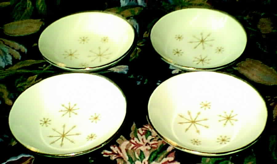 Star Glow (Gold Trim) Fruit/Dessert (Sauce) Bowl by Royal (USA)-1