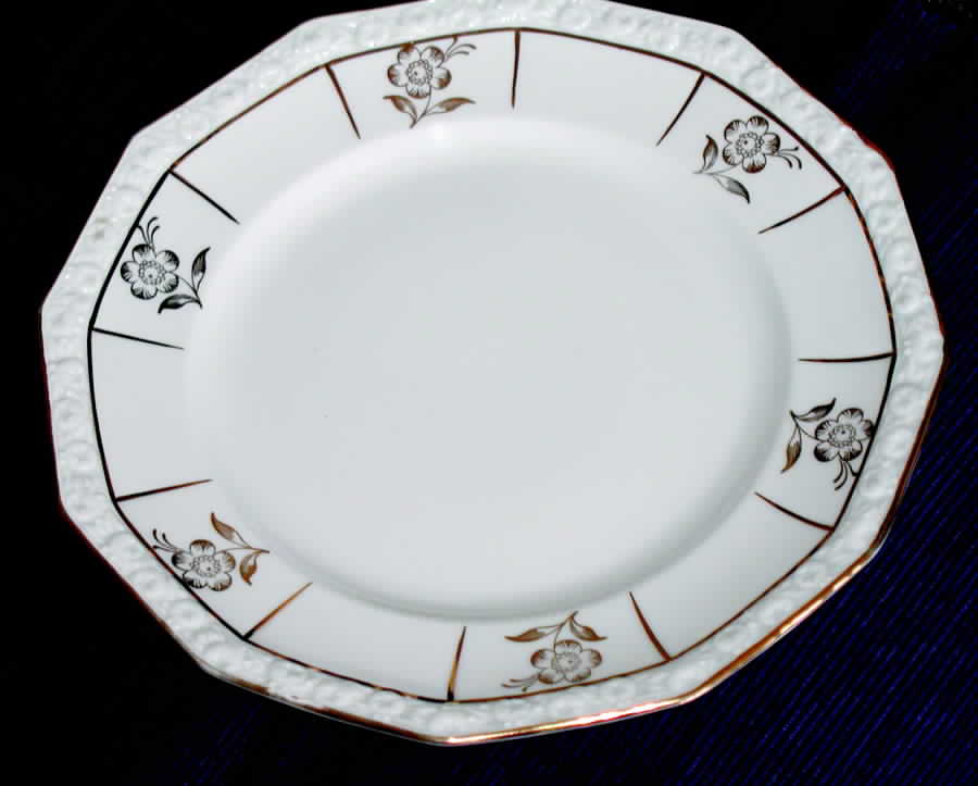R1184 Dinner Plate by Rosenthal - Continental-1