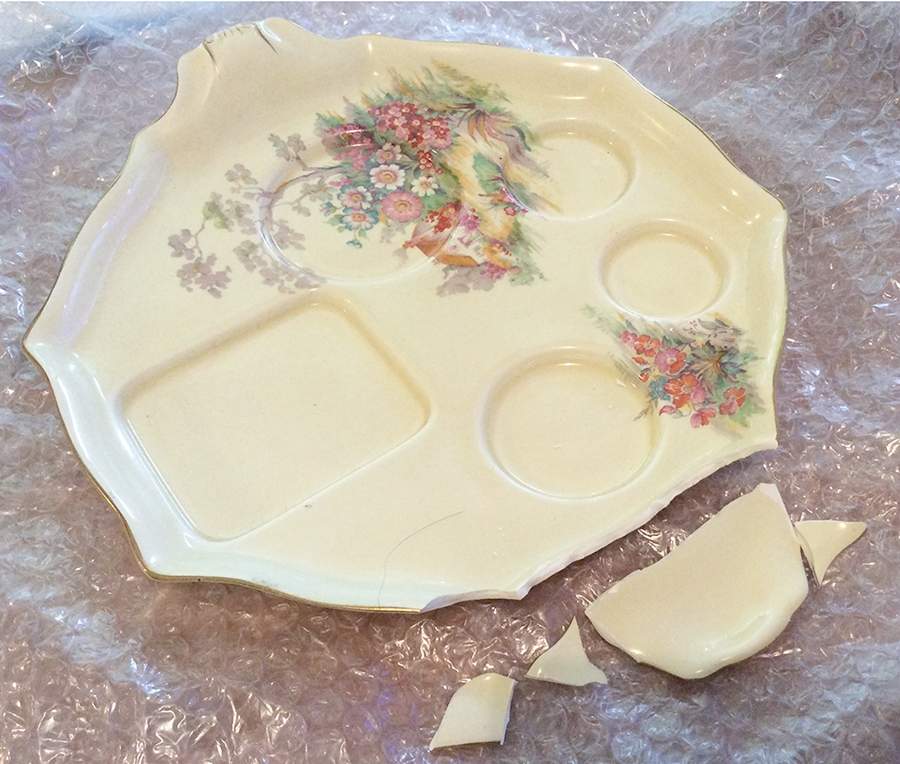 Torlock 6-Piece Breakfast Set, Tray Only by Royal Winton-1