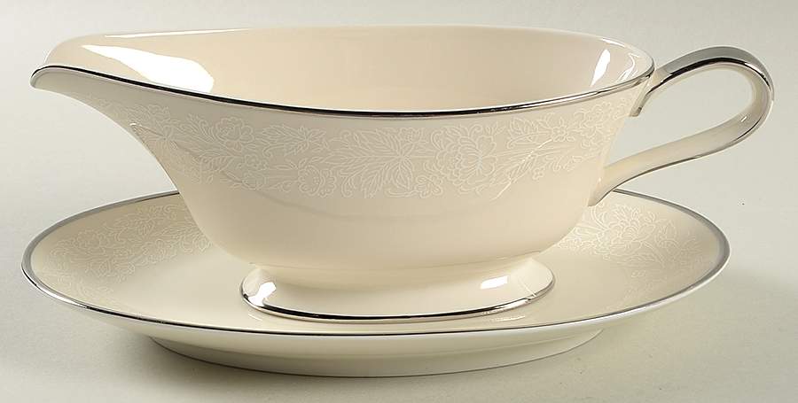 Celestial Gravy Boat & Underplate/Relish by Royal Castle-1