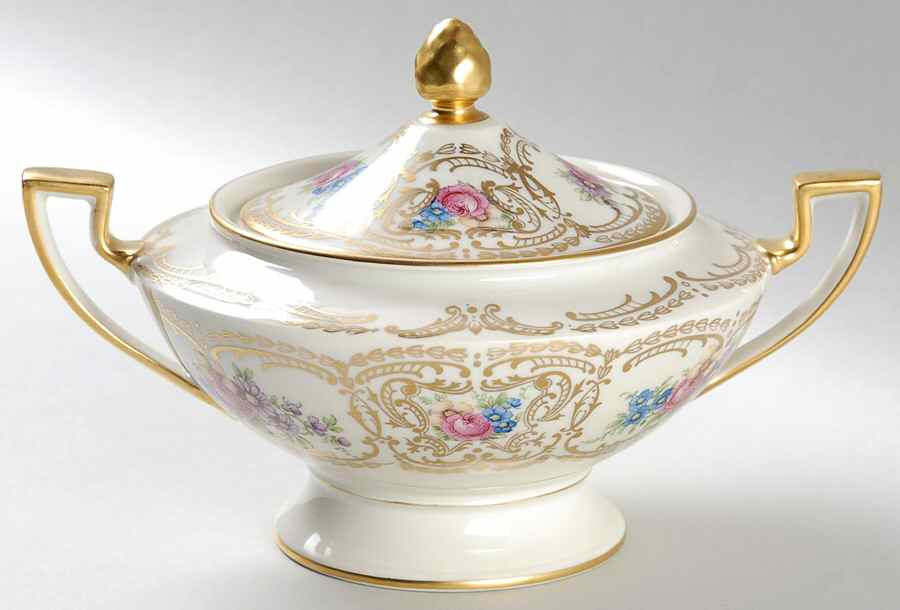 7794 Sugar Bowl & Lid by Royal Bayreuth-1