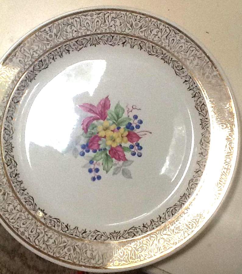 Royal Stratton Dinner Plate by Royal (USA)-1